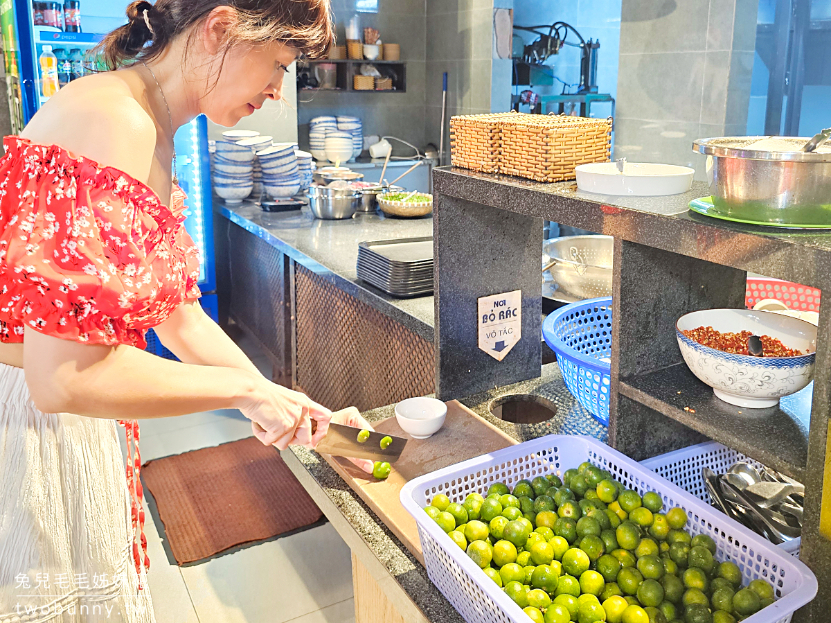 【B&uacute;n Quậy Kiến X&acirc;y Grand World】富國大世界美食｜富國島必吃小卷米粉，不用跑陽東也吃得到 @兔兒毛毛姊妹花