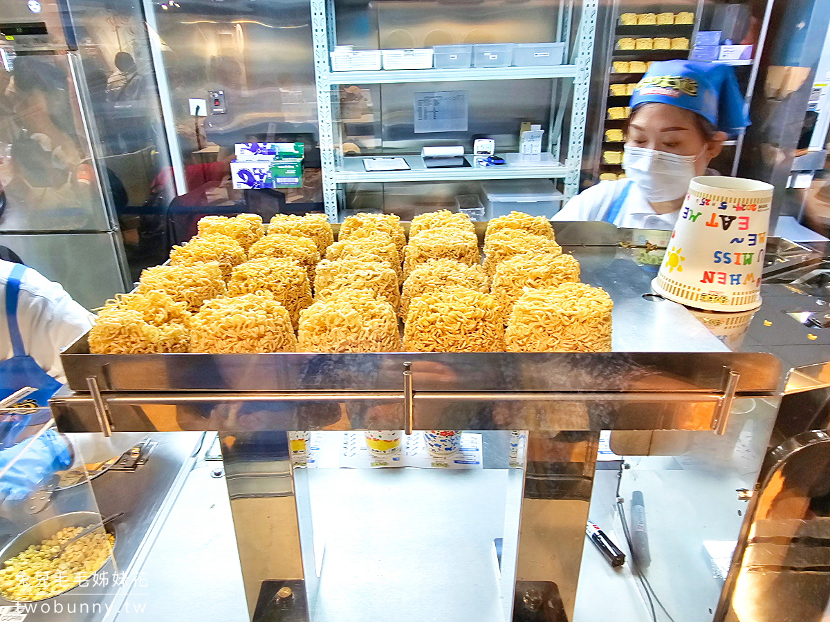 香港【合味道紀念館香港】杯麵博物館必玩杯麵工作坊+3米大杯麵打卡必去 @兔兒毛毛姊妹花 香港【合味道紀念館香港】杯麵博物館必玩杯麵工作坊+3米大杯麵打卡必去 @兔兒毛毛姊妹花