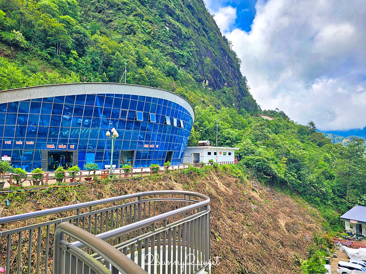 【龍雲玻璃天空步道 Rong May Glass Bridge】北越沙壩景點:世界最長玻璃橋門票交通攻略 @兔兒毛毛姊妹花 【龍雲玻璃天空步道 Rong May Glass Bridge】北越沙壩景點:世界最長玻璃橋門票交通攻略 @兔兒毛毛姊妹花