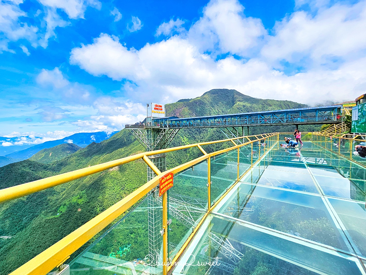 【龍雲玻璃天空步道 Rong May Glass Bridge】北越沙壩景點:世界最長玻璃橋門票交通攻略 @兔兒毛毛姊妹花 【龍雲玻璃天空步道 Rong May Glass Bridge】北越沙壩景點:世界最長玻璃橋門票交通攻略 @兔兒毛毛姊妹花