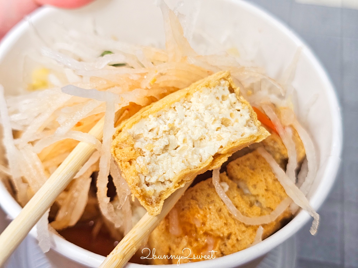 基隆美食「玉里橋頭臭豆腐基隆店」不用去花蓮,基隆車站孝三路就吃得到酥脆臭豆腐 @兔兒毛毛姊妹花 基隆美食「玉里橋頭臭豆腐基隆店」不用去花蓮,基隆車站孝三路就吃得到酥脆臭豆腐 @兔兒毛毛姊妹花