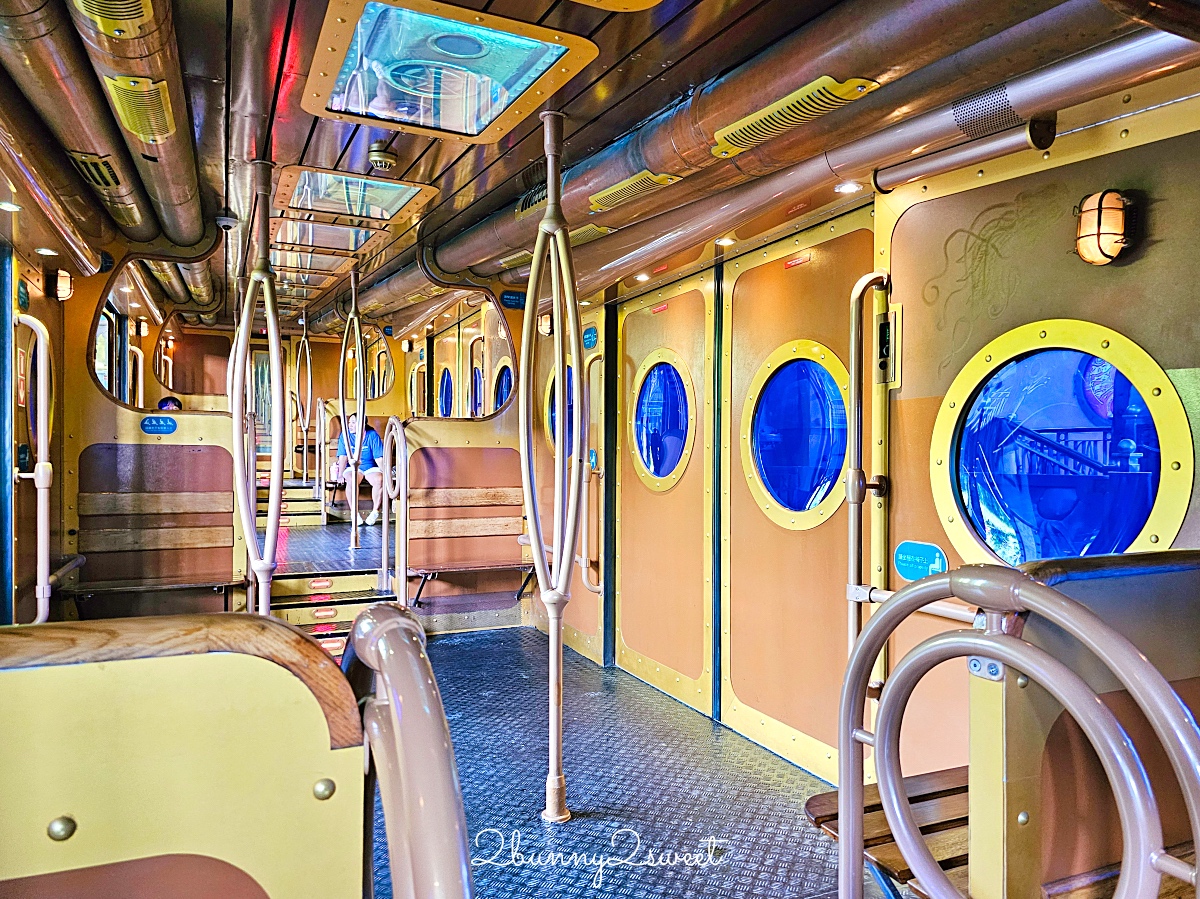 【香港海洋公園】香港親子景點推薦｜海洋列車、海景纜車、水族館、遊樂園一票玩到底 @兔兒毛毛姊妹花