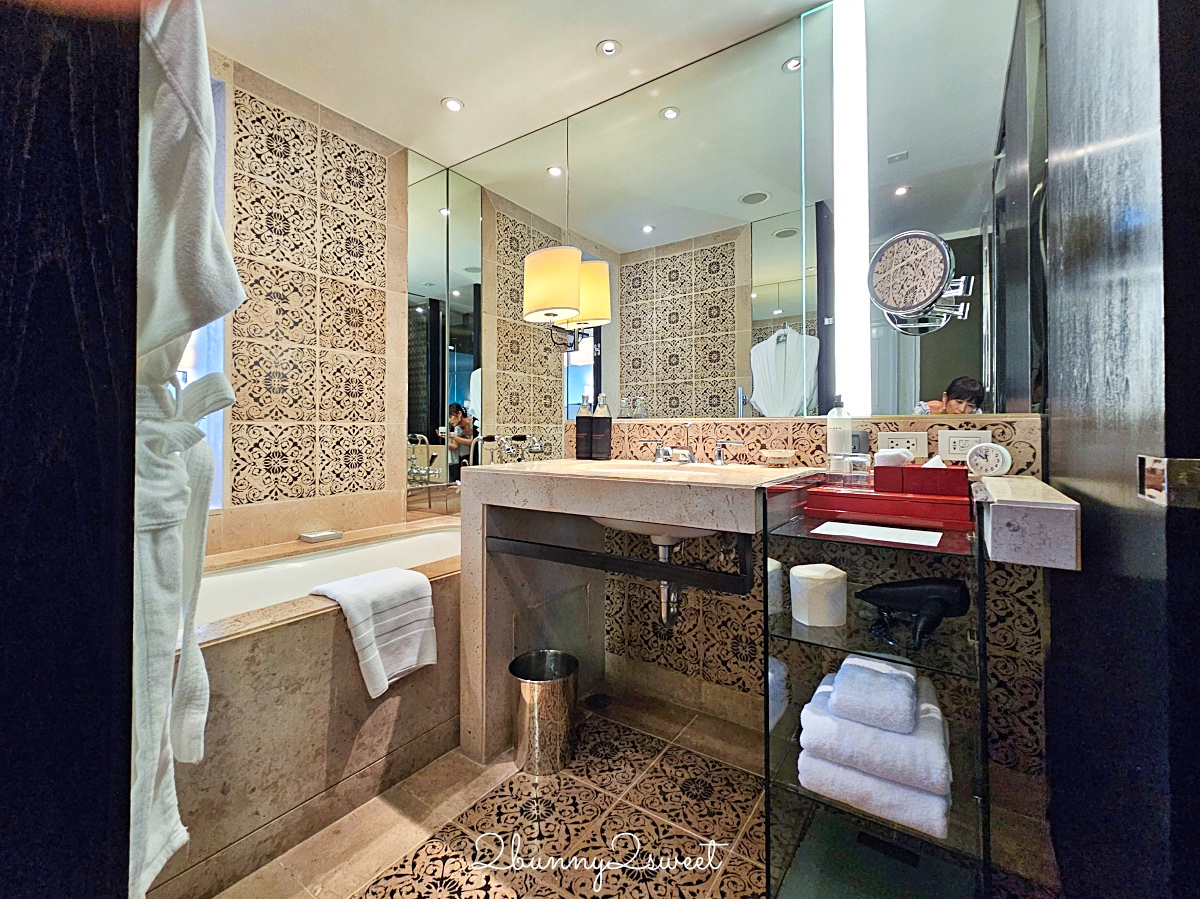 【Grand Hyatt Erawan Bangkok】曼谷住宿推薦！四面佛旁五星飯店、BTS奇隆站直達 @兔兒毛毛姊妹花