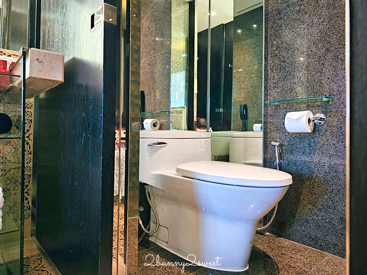 【Grand Hyatt Erawan Bangkok】曼谷住宿推薦！四面佛旁五星飯店、BTS奇隆站直達 @兔兒毛毛姊妹花