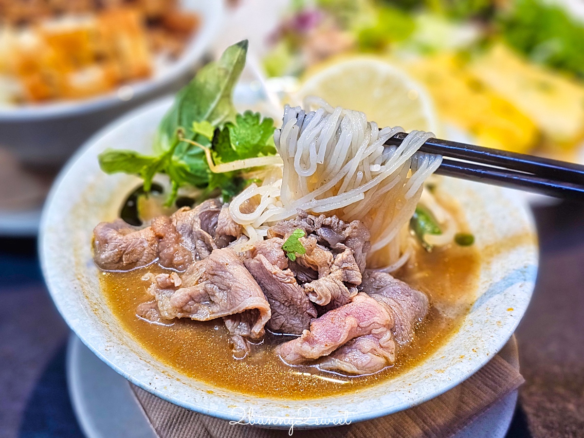 【DEER CHASER 日月潭遊獵行腳】南投頂級民宿推薦！一泊三食、野奢Villa、獲獎設計住宿開箱 @兔兒毛毛姊妹花