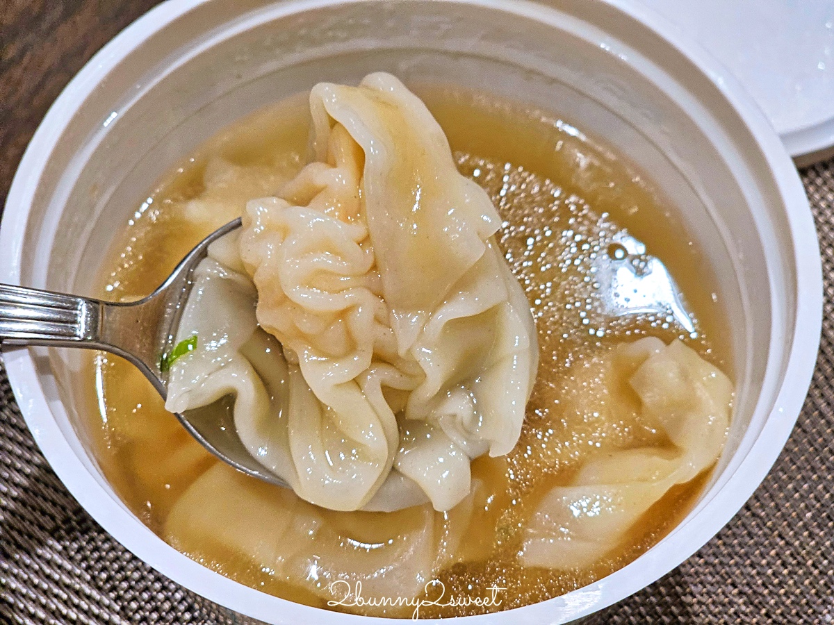 【泰國7-11必買】18大泰國7-11零食、伴手禮、熱壓吐司推薦｜便利商店必買清單 @兔兒毛毛姊妹花