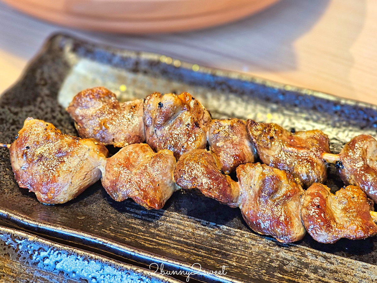 【鳥貴族ATT 4 FUN信義店】信義區串燒居酒屋！日本平價燒鳥、菜單必吃攻略 @兔兒毛毛姊妹花