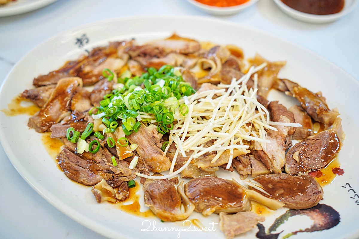 【九添福牛肉麵】新竹牛肉麵推薦|2025米其林必比登推薦,城隍廟人氣排隊名店 @兔兒毛毛姊妹花 【九添福牛肉麵】新竹牛肉麵推薦|2025米其林必比登推薦,城隍廟人氣排隊名店 @兔兒毛毛姊妹花