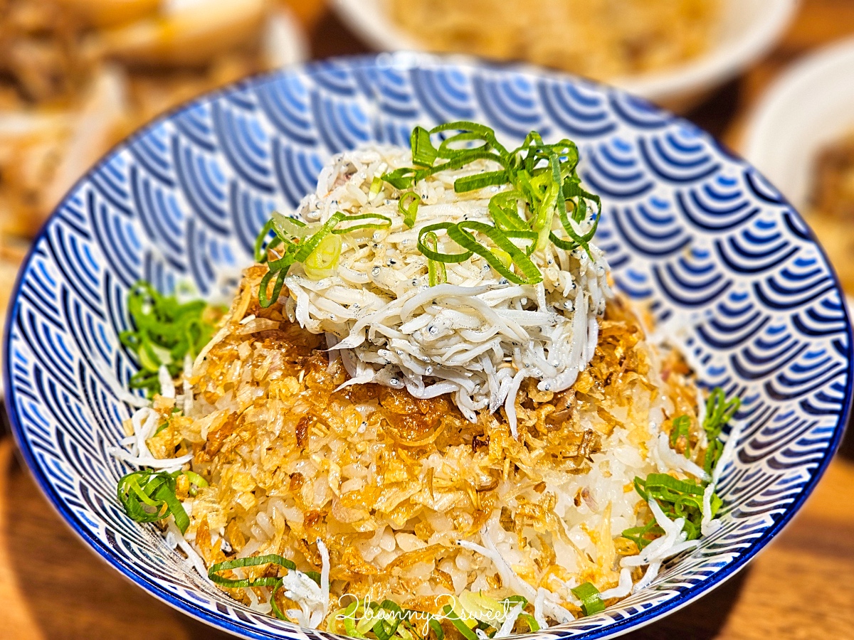 善導寺美食「雙月食品社青島店」華麗回歸,連續千年米其林推薦養生湯品連外國人都愛 @兔兒毛毛姊妹花 善導寺美食「雙月食品社青島店」華麗回歸,連續千年米其林推薦養生湯品連外國人都愛 @兔兒毛毛姊妹花