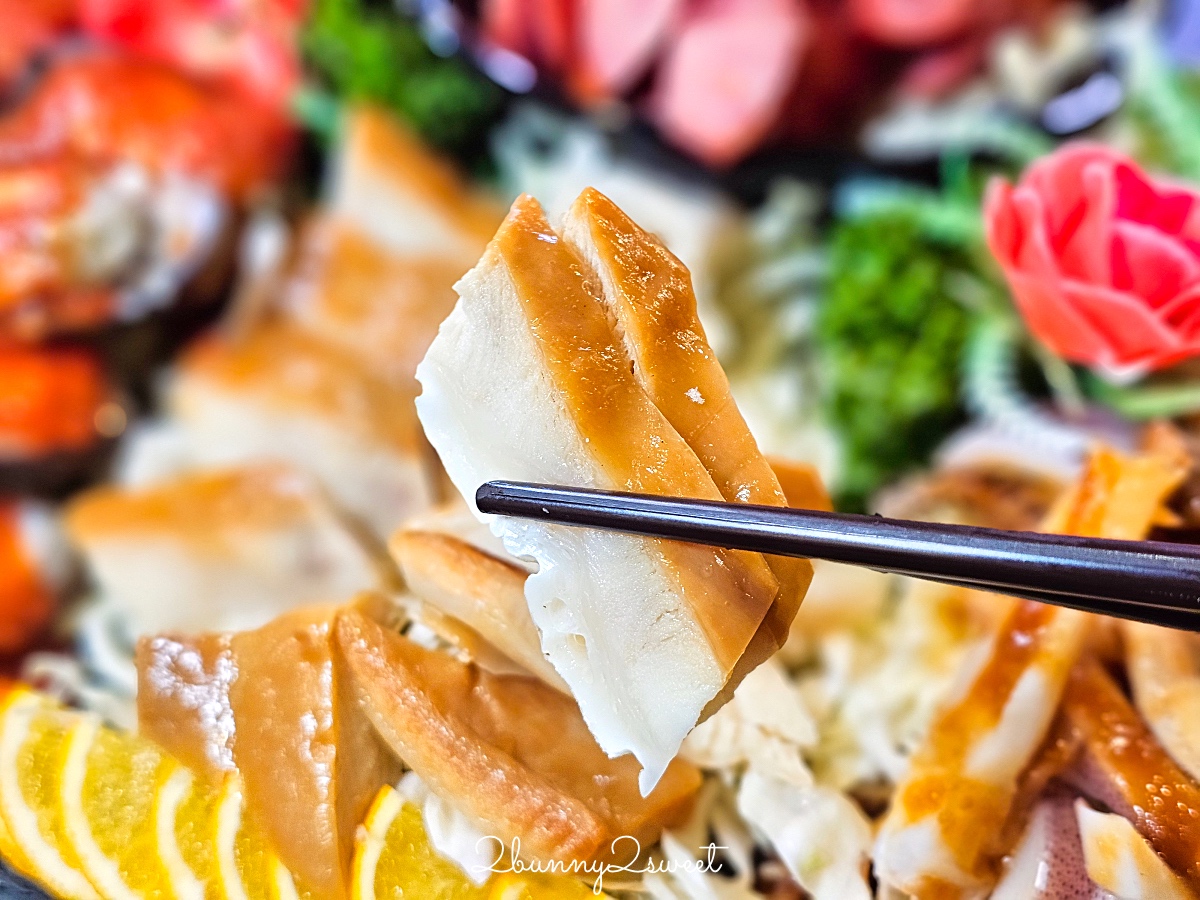 【萬里古早風味甕仔雞】北海岸萬里美食！甕仔雞、海鮮合菜，聚餐菜單攻略 @兔兒毛毛姊妹花
