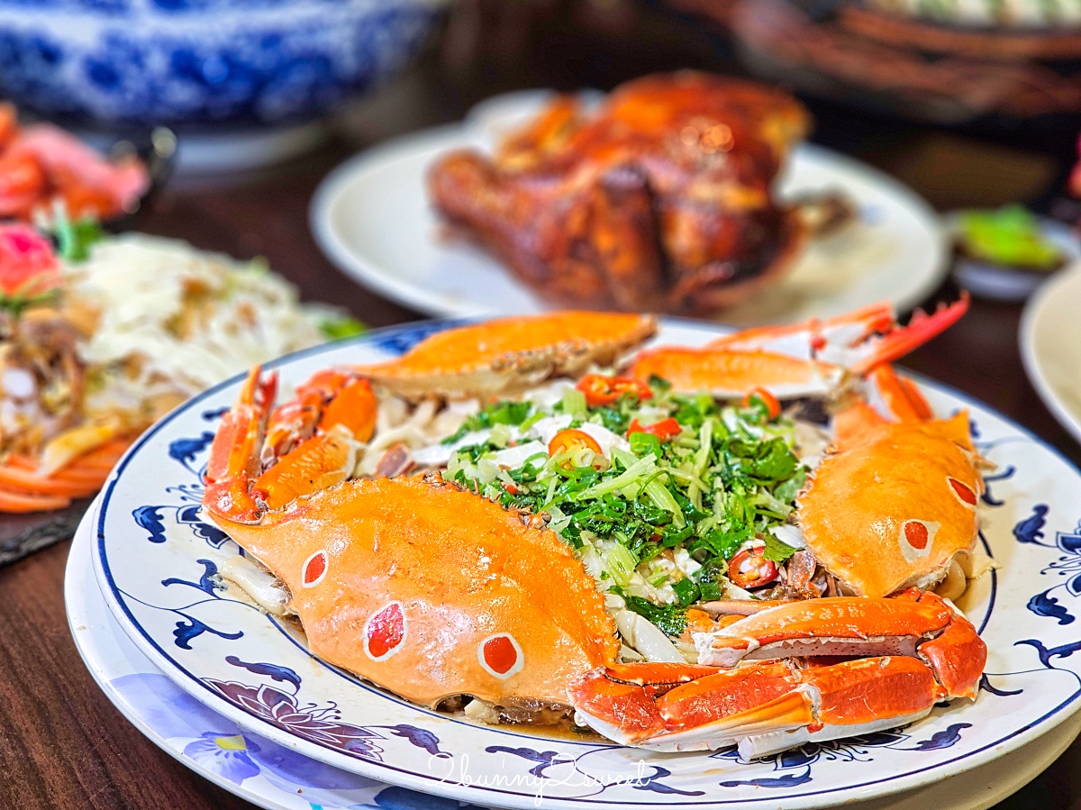 【萬里古早風味甕仔雞】北海岸萬里美食！甕仔雞、海鮮合菜，聚餐菜單攻略 @兔兒毛毛姊妹花