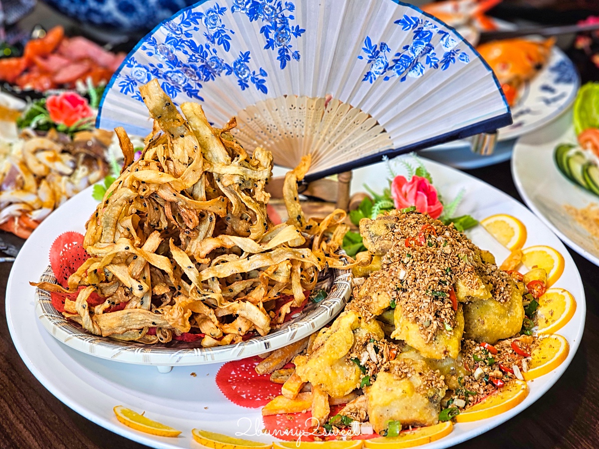 【萬里古早風味甕仔雞】北海岸萬里美食！甕仔雞、海鮮合菜，聚餐菜單攻略 @兔兒毛毛姊妹花