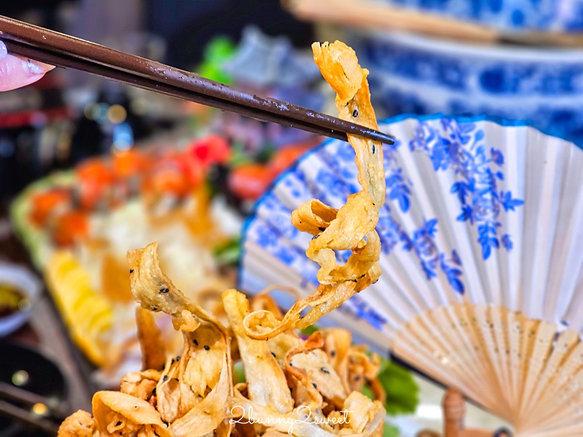 【萬里古早風味甕仔雞】北海岸萬里美食！甕仔雞、海鮮合菜，聚餐菜單攻略 @兔兒毛毛姊妹花