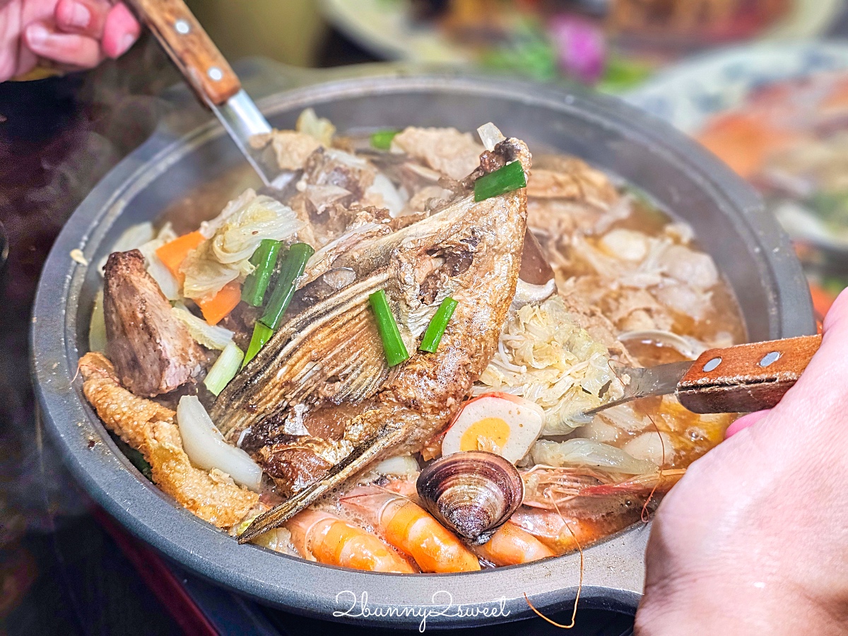 【萬里古早風味甕仔雞】北海岸萬里美食！甕仔雞、海鮮合菜，聚餐菜單攻略 @兔兒毛毛姊妹花