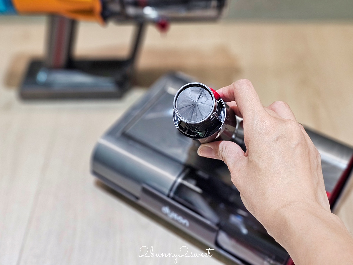 居家清潔家電推薦 Dyson V12s Detect Slim Submarine™ 乾濕全能洗地吸塵器快速清潔地板,Dyson 強效極靜甲醛偵測空氣清淨機給我乾淨好空氣 @兔兒毛毛姊妹花 居家清潔家電推薦 Dyson V12s Detect Slim Submarine™ 乾濕全能洗地吸塵器快速清潔地板,Dyson 強效極靜甲醛偵測空氣清淨機給我乾淨好空氣 @兔兒毛毛姊妹花