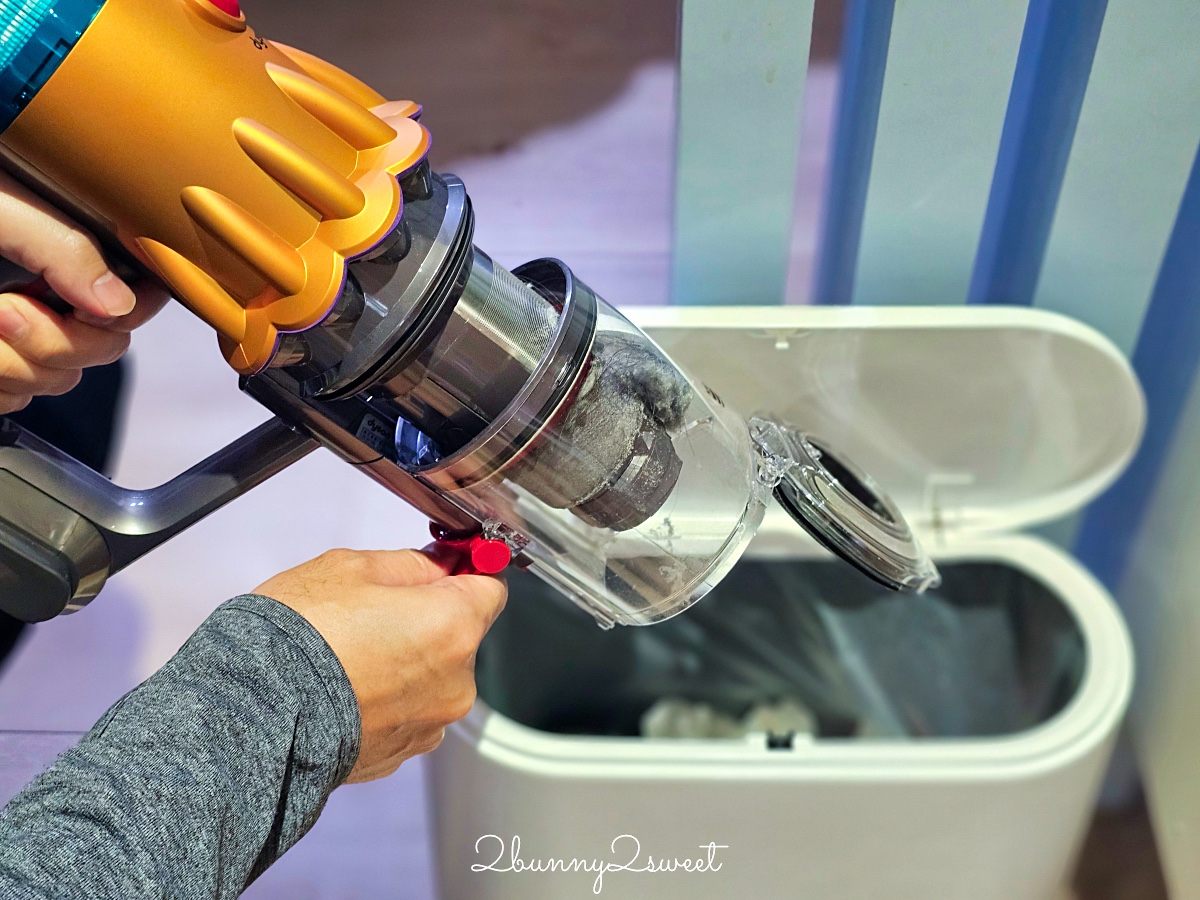 居家清潔家電推薦 Dyson V12s Detect Slim Submarine™ 乾濕全能洗地吸塵器快速清潔地板,Dyson 強效極靜甲醛偵測空氣清淨機給我乾淨好空氣 @兔兒毛毛姊妹花 居家清潔家電推薦 Dyson V12s Detect Slim Submarine™ 乾濕全能洗地吸塵器快速清潔地板,Dyson 強效極靜甲醛偵測空氣清淨機給我乾淨好空氣 @兔兒毛毛姊妹花