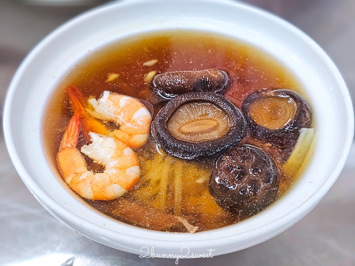 【石精臼蚵仔煎】台南國華街60年老店！500碗推薦，香菇湯飯比蚵仔煎更驚艷 @兔兒毛毛姊妹花