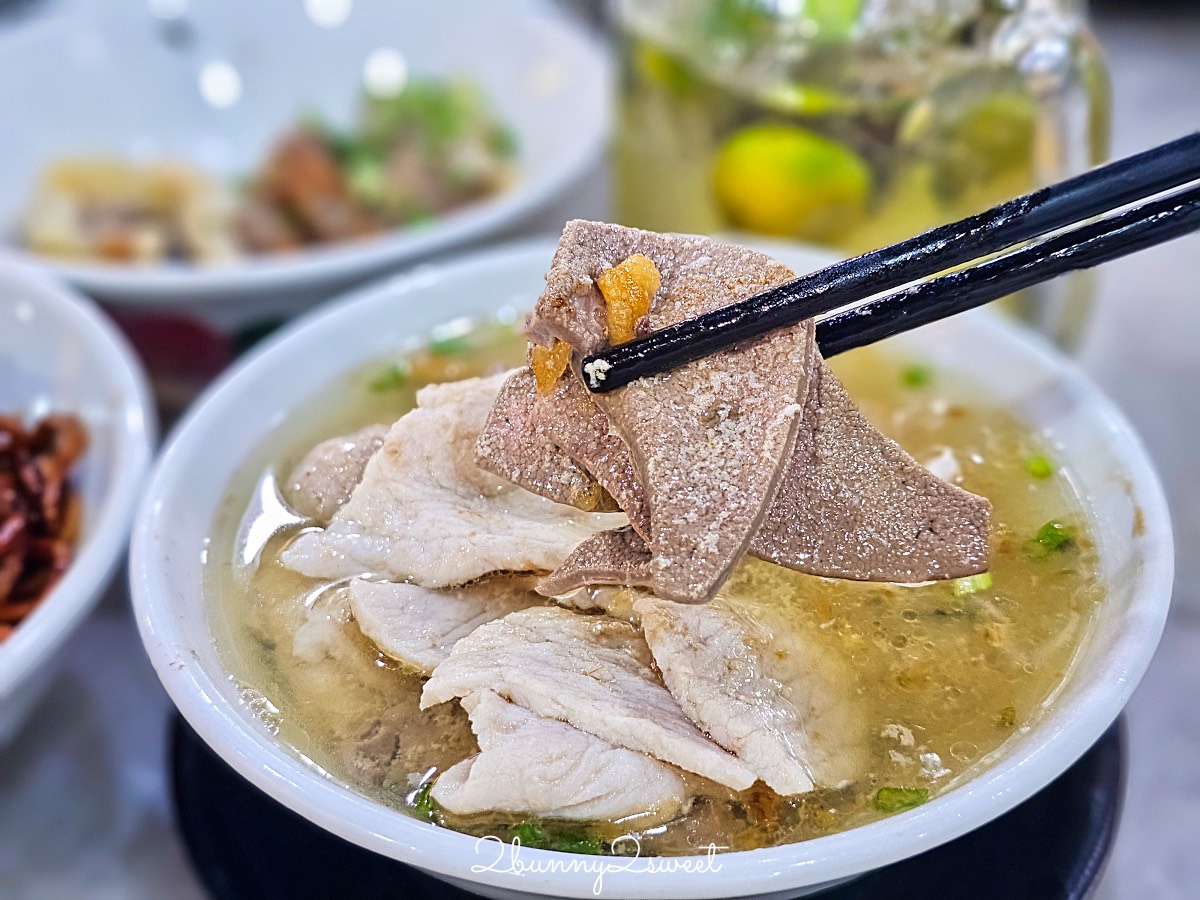 沙巴美食【萬香生肉麵】24小時營業在地美食,豬雜湯+乾撈麵一整套再來個桔子冰超滿足 @兔兒毛毛姊妹花 沙巴美食【萬香生肉麵】24小時營業在地美食,豬雜湯+乾撈麵一整套再來個桔子冰超滿足 @兔兒毛毛姊妹花