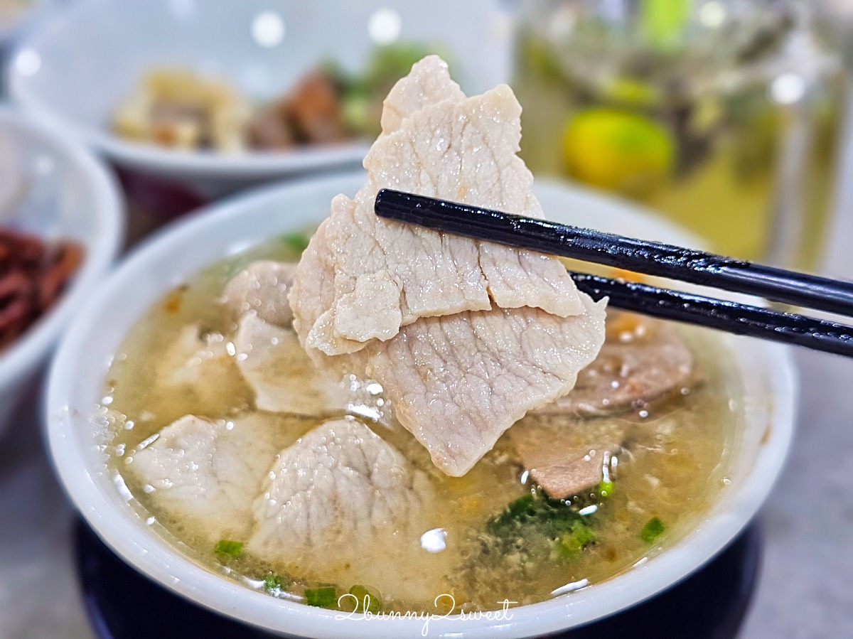 沙巴美食【萬香生肉麵】24小時營業在地美食,豬雜湯+乾撈麵一整套再來個桔子冰超滿足 @兔兒毛毛姊妹花 沙巴美食【萬香生肉麵】24小時營業在地美食,豬雜湯+乾撈麵一整套再來個桔子冰超滿足 @兔兒毛毛姊妹花