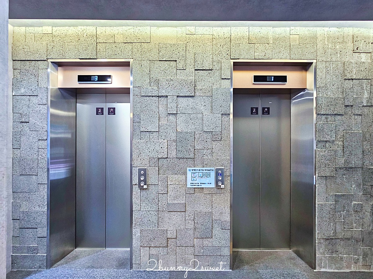 【明洞莊飯店 HOTEL MYEONGDONGJANG】首爾明洞住宿推薦｜下樓就是明洞商圈、大空間四人房、高CP值飯店 @兔兒毛毛姊妹花