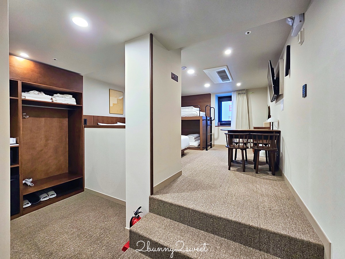【明洞莊飯店 HOTEL MYEONGDONGJANG】首爾明洞住宿推薦｜下樓就是明洞商圈、大空間四人房、高CP值飯店 @兔兒毛毛姊妹花
