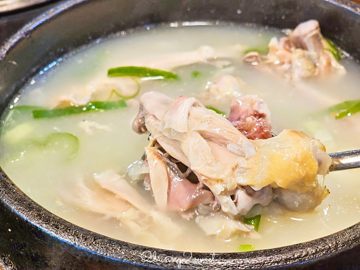 【百濟蔘雞湯 백제삼계탕】首爾明洞美食推薦｜50年老字號人蔘雞湯、菜單、必點攻略 @兔兒毛毛姊妹花