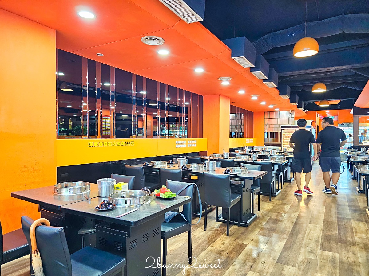 台北西門町【皇家帝國麻辣火鍋】評價4.9星火鍋吃到飽、電話店位免排隊 @兔兒毛毛姊妹花 台北西門町【皇家帝國麻辣火鍋】評價4.9星火鍋吃到飽、電話店位免排隊 @兔兒毛毛姊妹花