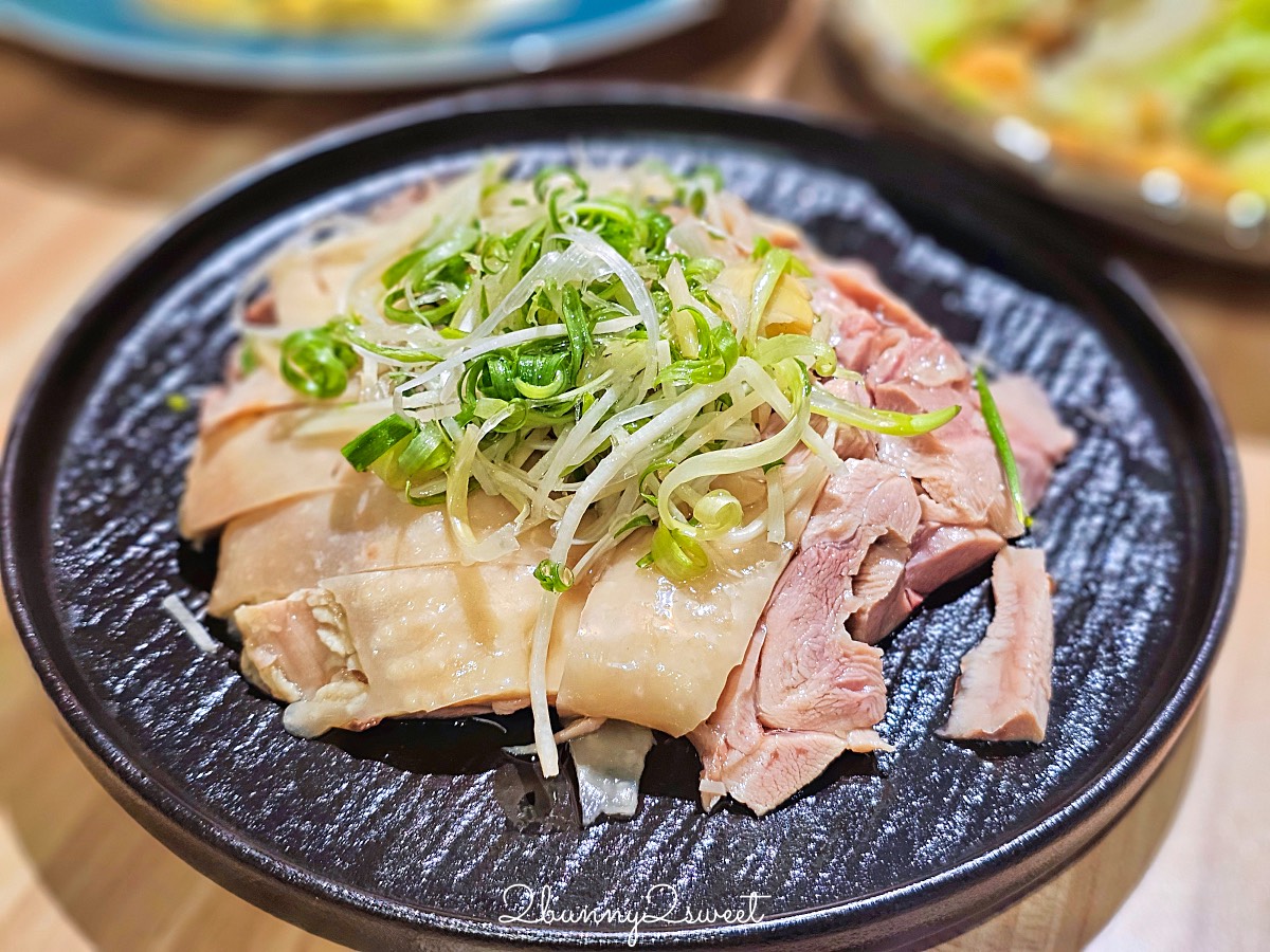 【南京三民美食】花娘小館南京店:黃仁勳愛店必吃推薦菜單、沒訂位吃不到的超人氣家常菜 @兔兒毛毛姊妹花 【南京三民美食】花娘小館南京店:黃仁勳愛店必吃推薦菜單、沒訂位吃不到的超人氣家常菜 @兔兒毛毛姊妹花