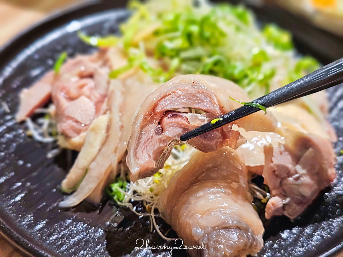 【南京三民美食】花娘小館南京店:黃仁勳愛店必吃推薦菜單、沒訂位吃不到的超人氣家常菜 @兔兒毛毛姊妹花 【南京三民美食】花娘小館南京店:黃仁勳愛店必吃推薦菜單、沒訂位吃不到的超人氣家常菜 @兔兒毛毛姊妹花