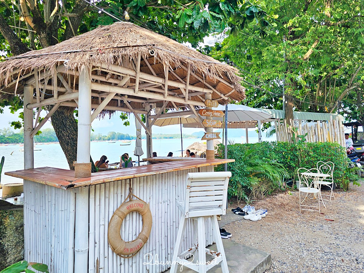 【Coming Home Cafe & Seaside】普吉島海景咖啡推薦：沙灘鞦韆＋竹編露台＋泰式料理 @兔兒毛毛姊妹花