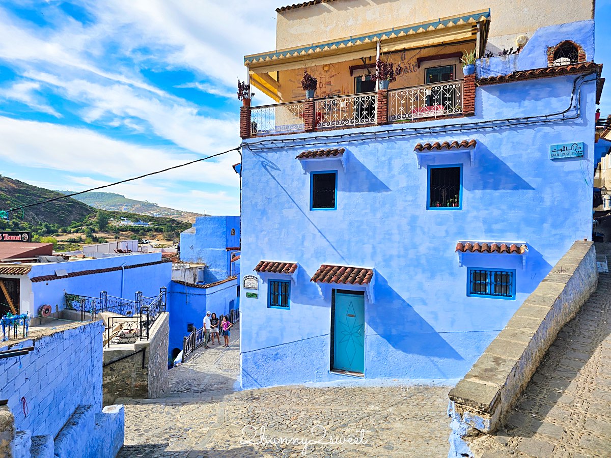 【舍夫沙萬 Chefchaouen】摩洛哥夢幻藍城攻略,藍白山城拍照景點推薦 @兔兒毛毛姊妹花 【舍夫沙萬 Chefchaouen】摩洛哥夢幻藍城攻略,藍白山城拍照景點推薦 @兔兒毛毛姊妹花