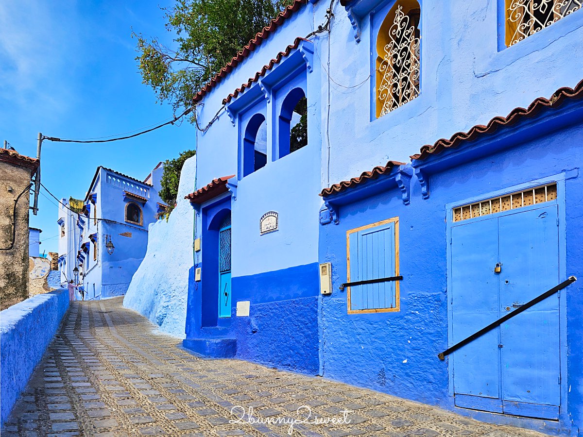 【舍夫沙萬 Chefchaouen】摩洛哥夢幻藍城攻略,藍白山城拍照景點推薦 @兔兒毛毛姊妹花 【舍夫沙萬 Chefchaouen】摩洛哥夢幻藍城攻略,藍白山城拍照景點推薦 @兔兒毛毛姊妹花