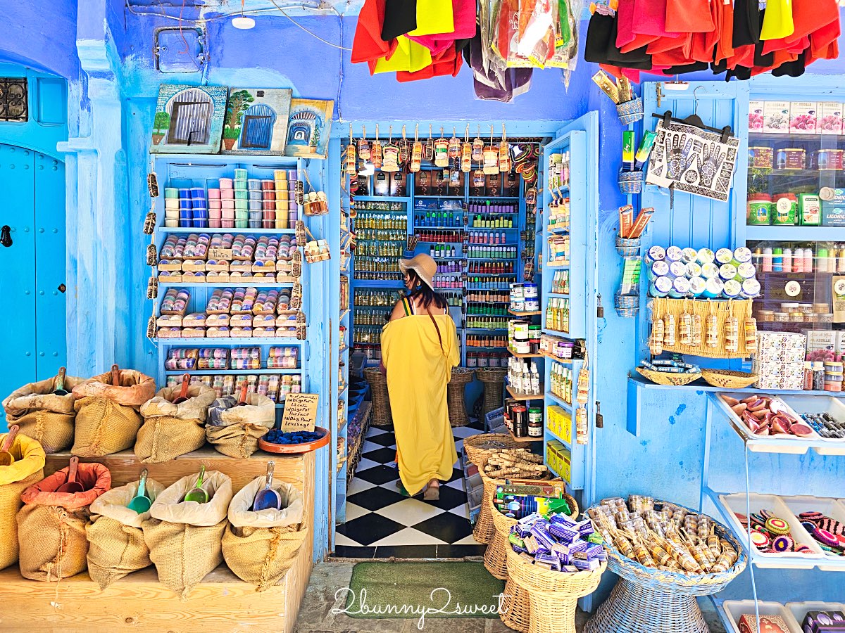 【舍夫沙萬 Chefchaouen】摩洛哥夢幻藍城攻略,藍白山城拍照景點推薦 @兔兒毛毛姊妹花 【舍夫沙萬 Chefchaouen】摩洛哥夢幻藍城攻略,藍白山城拍照景點推薦 @兔兒毛毛姊妹花
