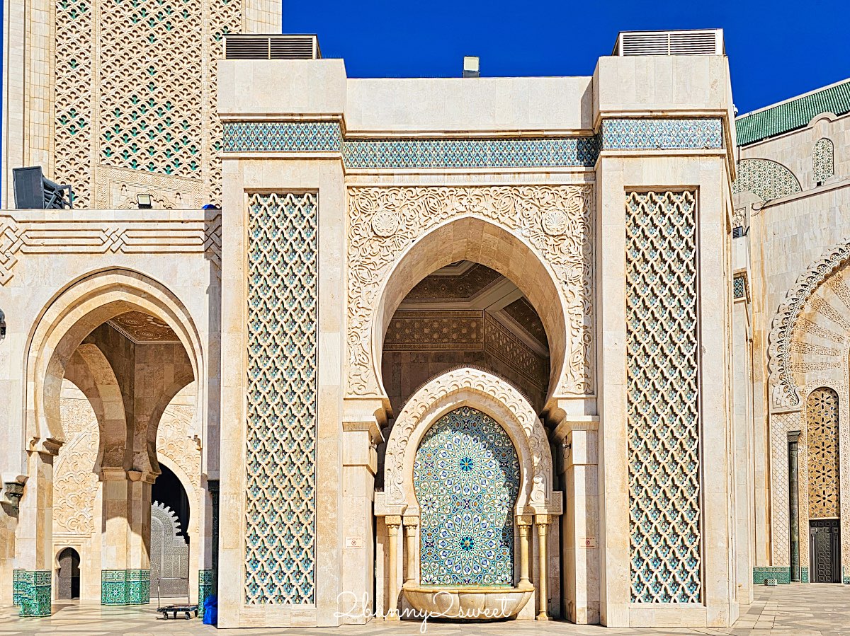 摩洛哥【哈桑二世清真寺 Hassan II Mosque】卡薩布蘭卡必訪壯麗海上清真寺 @兔兒毛毛姊妹花
