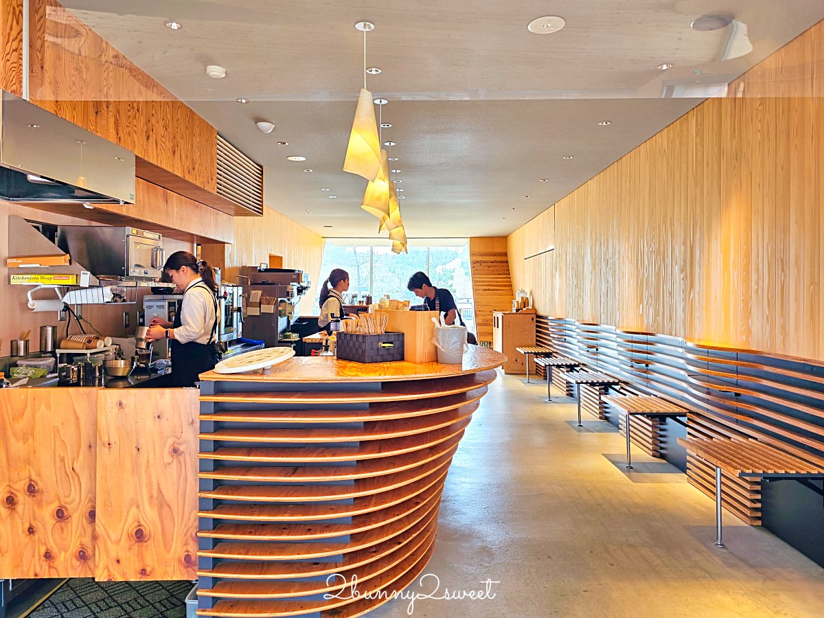 【Takahama Caf&eacute; 高濱咖啡】鳥取砂丘咖啡廳推薦｜隈研吾設計、砂丘景觀露台、菜單美食一次看 @兔兒毛毛姊妹花