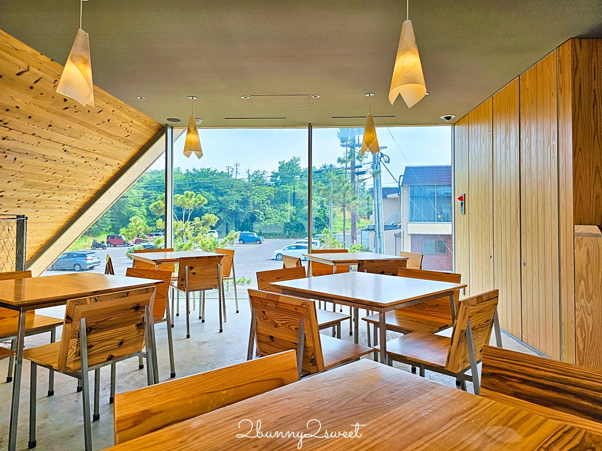 【Takahama Caf&eacute; 高濱咖啡】鳥取砂丘咖啡廳推薦｜隈研吾設計、砂丘景觀露台、菜單美食一次看 @兔兒毛毛姊妹花