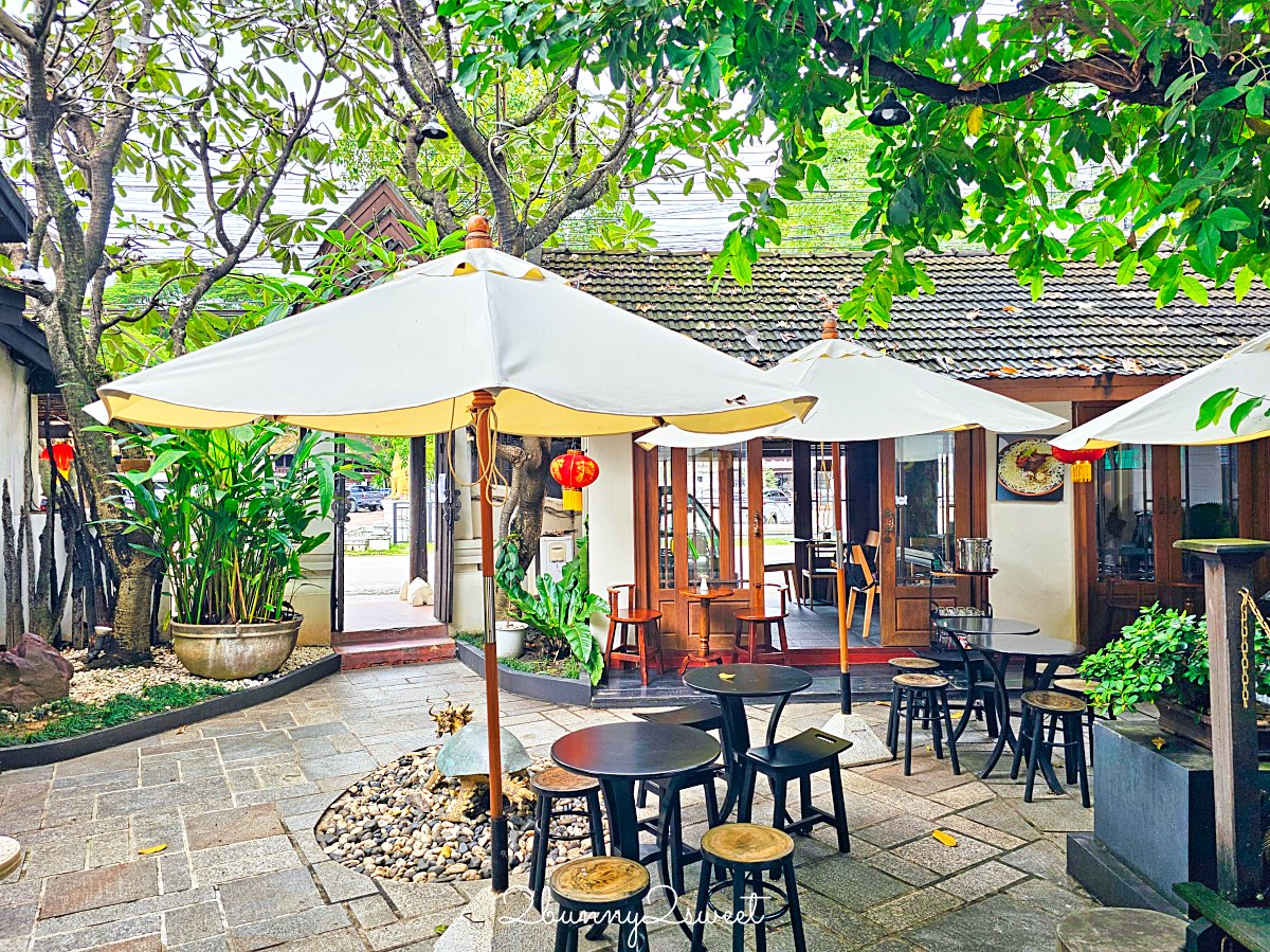 【Lunar Mansion Hotel 月府酒店】清邁住宿推薦｜古城區中式庭園飯店、按摩館、中餐廳與咖啡廳 @兔兒毛毛姊妹花