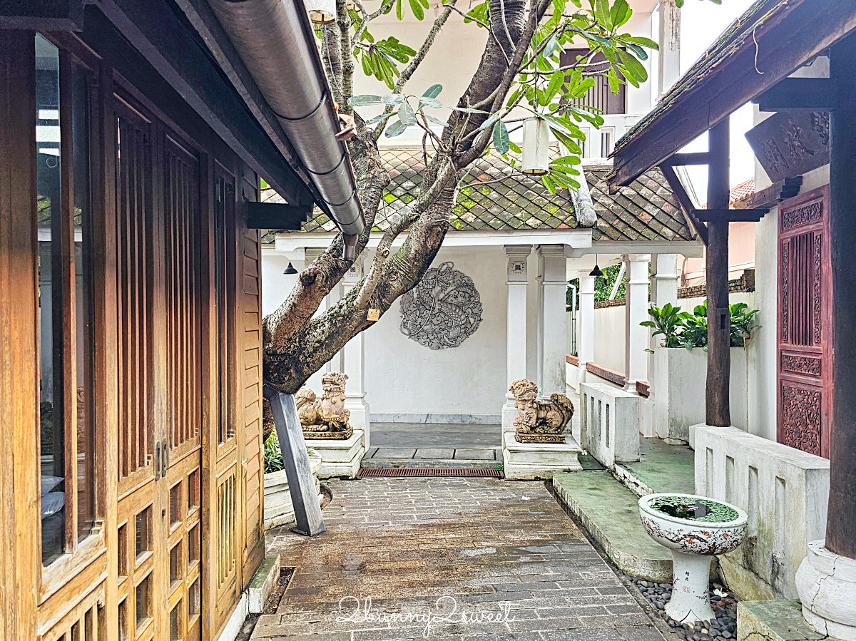 【Lunar Mansion Hotel 月府酒店】清邁住宿推薦｜古城區中式庭園飯店、按摩館、中餐廳與咖啡廳 @兔兒毛毛姊妹花