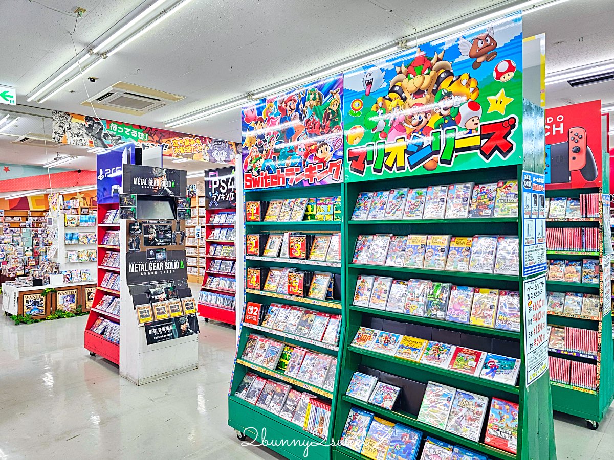 【漫畫倉庫浦添店】沖繩二手挖寶天堂，公仔動漫玩具購物攻略 @兔兒毛毛姊妹花