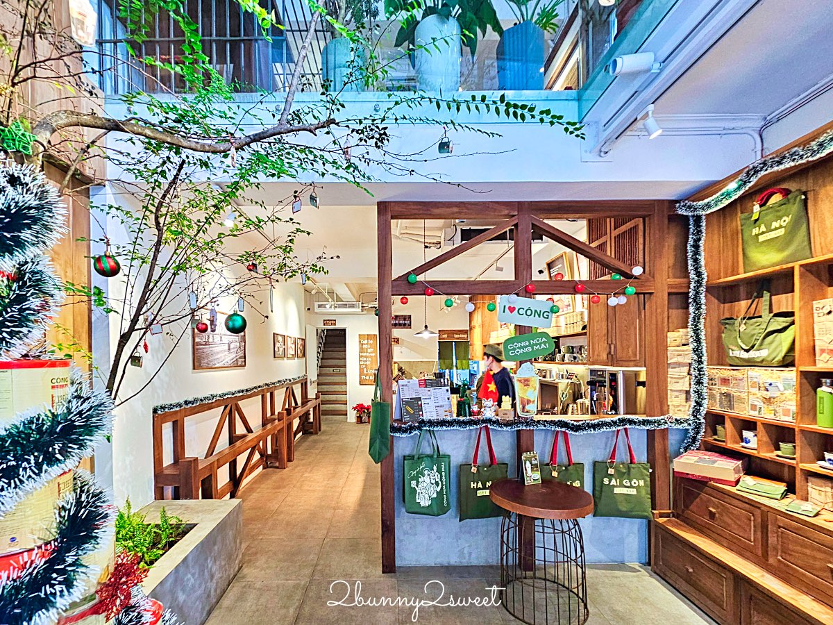 【共咖啡 Cộng C&agrave; Ph&ecirc; 台北光復南店】松山美食越南椰子咖啡推薦，復古軍風咖啡廳評價 @兔兒毛毛姊妹花