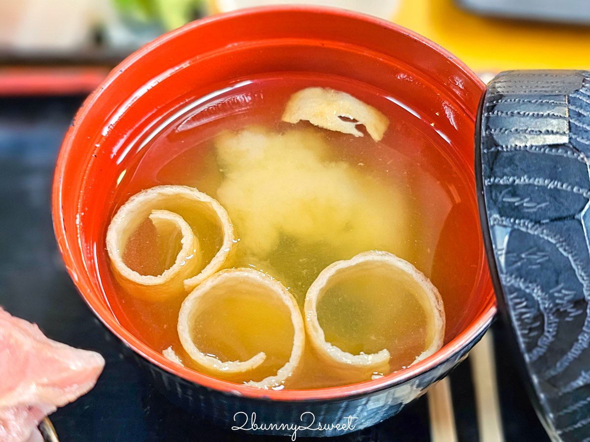 【魚屋直營食堂 魚まる】在地魚舖直營沖繩那霸海鮮餐廳,超澎湃海鮮丼與家常定食攻略 @兔兒毛毛姊妹花 【魚屋直營食堂 魚まる】在地魚舖直營沖繩那霸海鮮餐廳,超澎湃海鮮丼與家常定食攻略 @兔兒毛毛姊妹花