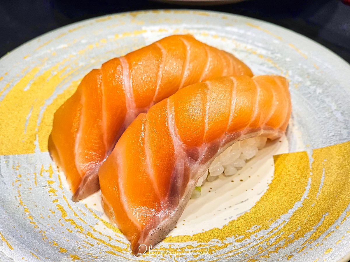 【元祖壽司】東京迴轉壽司推薦｜138円起老字號平價壽司，新宿人氣美食 @兔兒毛毛姊妹花