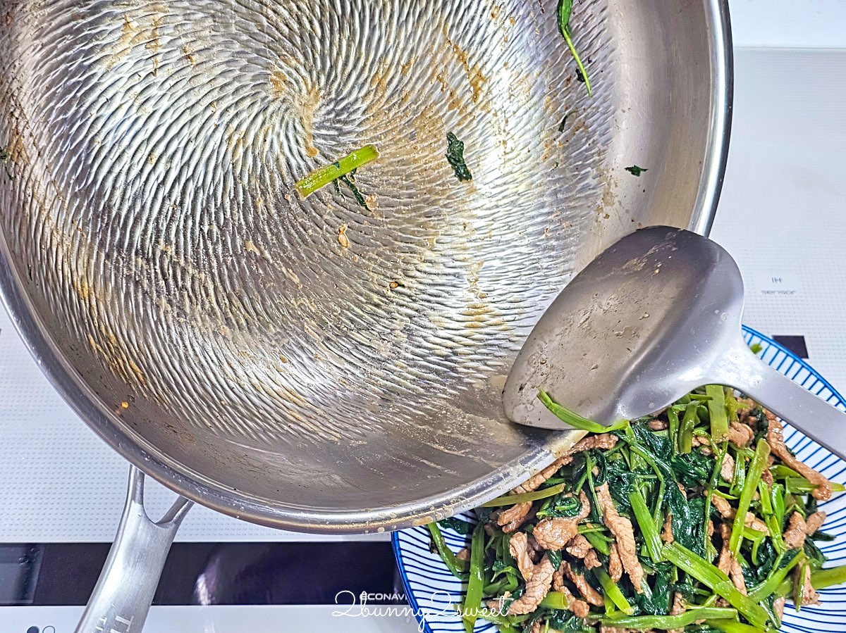 【TiCOOK 鈦鈦鍋】鈦工坊鈦鍋開箱實測：羽翼錘紋物理不沾、IH爐可用、洗碗機清潔～告別塗層耗損的健康鍋具選擇 @兔兒毛毛姊妹花