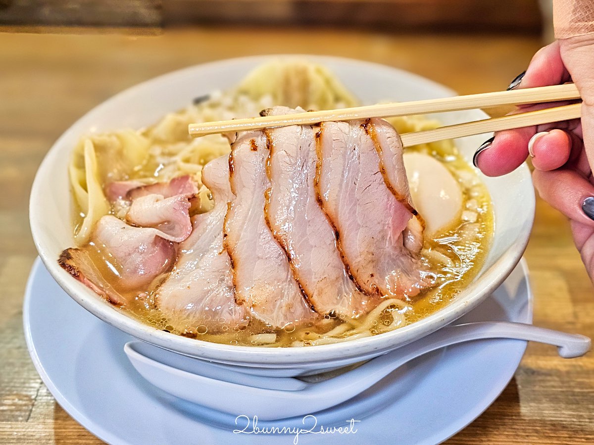 【ラーメンムギュVOL.2 烏丸蛸薬師店】京都雞白湯拉麵推薦｜巷弄隱藏名店，白醬油拉麵必吃 @兔兒毛毛姊妹花