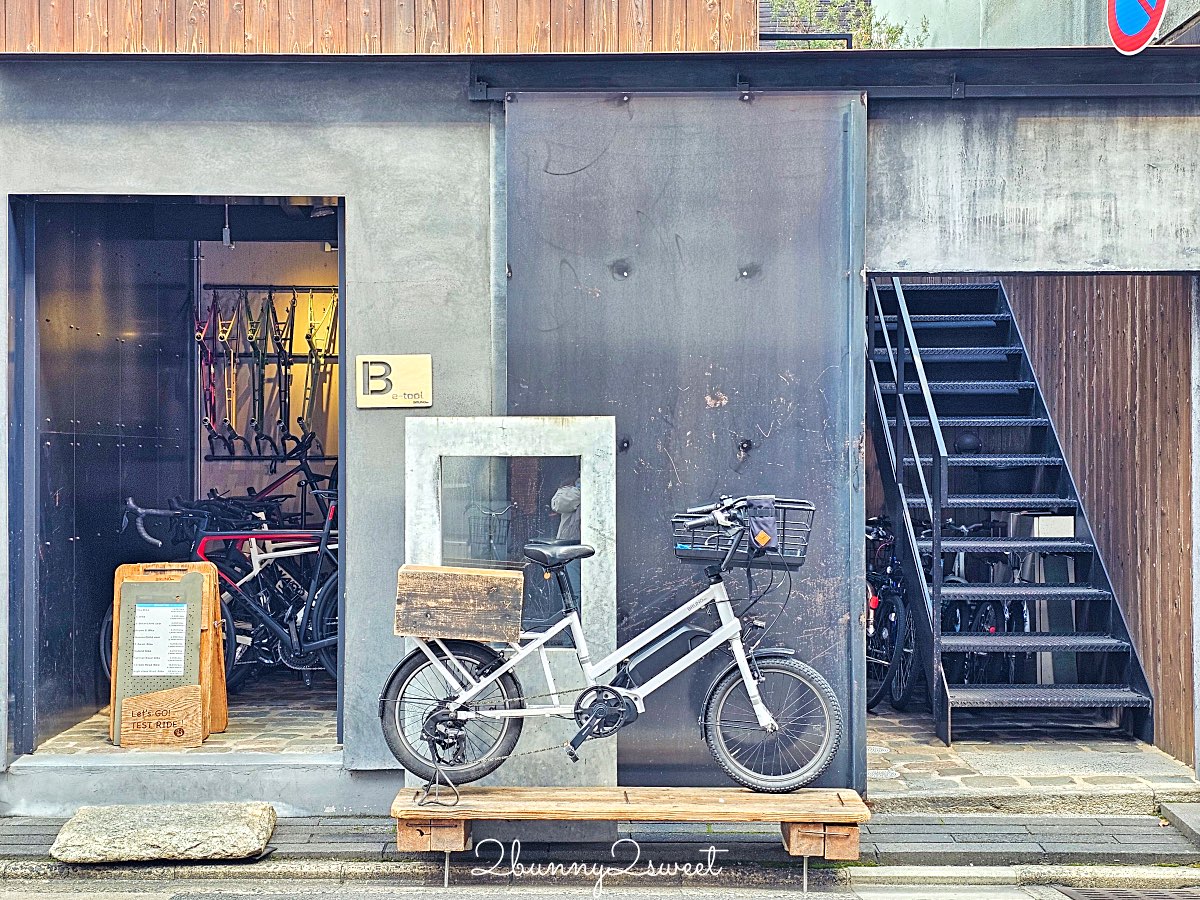 【Blue Bottle Coffee Kyoto Rokkaku】京都藍瓶咖啡六角店|百年町家咖啡館、自行車行共存,京都必訪咖啡店 @兔兒毛毛姊妹花 【Blue Bottle Coffee Kyoto Rokkaku】京都藍瓶咖啡六角店|百年町家咖啡館、自行車行共存,京都必訪咖啡店 @兔兒毛毛姊妹花