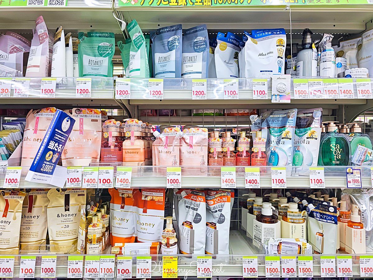 【SUGI藥局】日本藥妝推薦｜スギ薬局免稅折價券最高18%OFF，必買藥妝零食完整攻略 @兔兒毛毛姊妹花