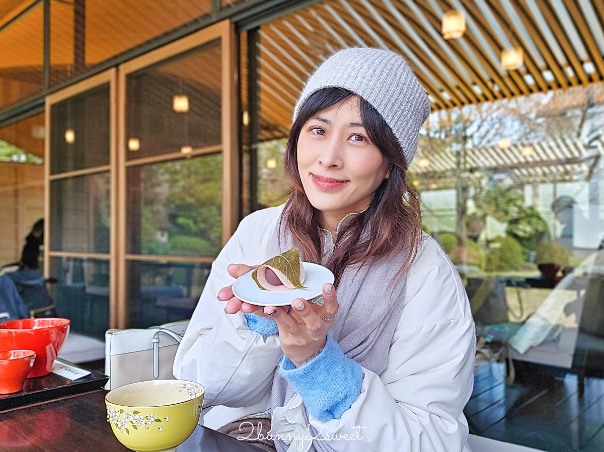 【虎屋菓寮 京都一條店】京都和菓子推薦：500年老舖茶寮，庭園景觀＋季節生菓子一次到位 @兔兒毛毛姊妹花