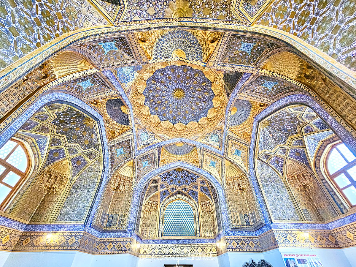 【阿克薩萊陵墓 Aksaray Mausoleum】撒馬爾罕隱藏景點|低調外觀藏著金碧輝煌穹頂 @兔兒毛毛姊妹花 【阿克薩萊陵墓 Aksaray Mausoleum】撒馬爾罕隱藏景點|低調外觀藏著金碧輝煌穹頂 @兔兒毛毛姊妹花