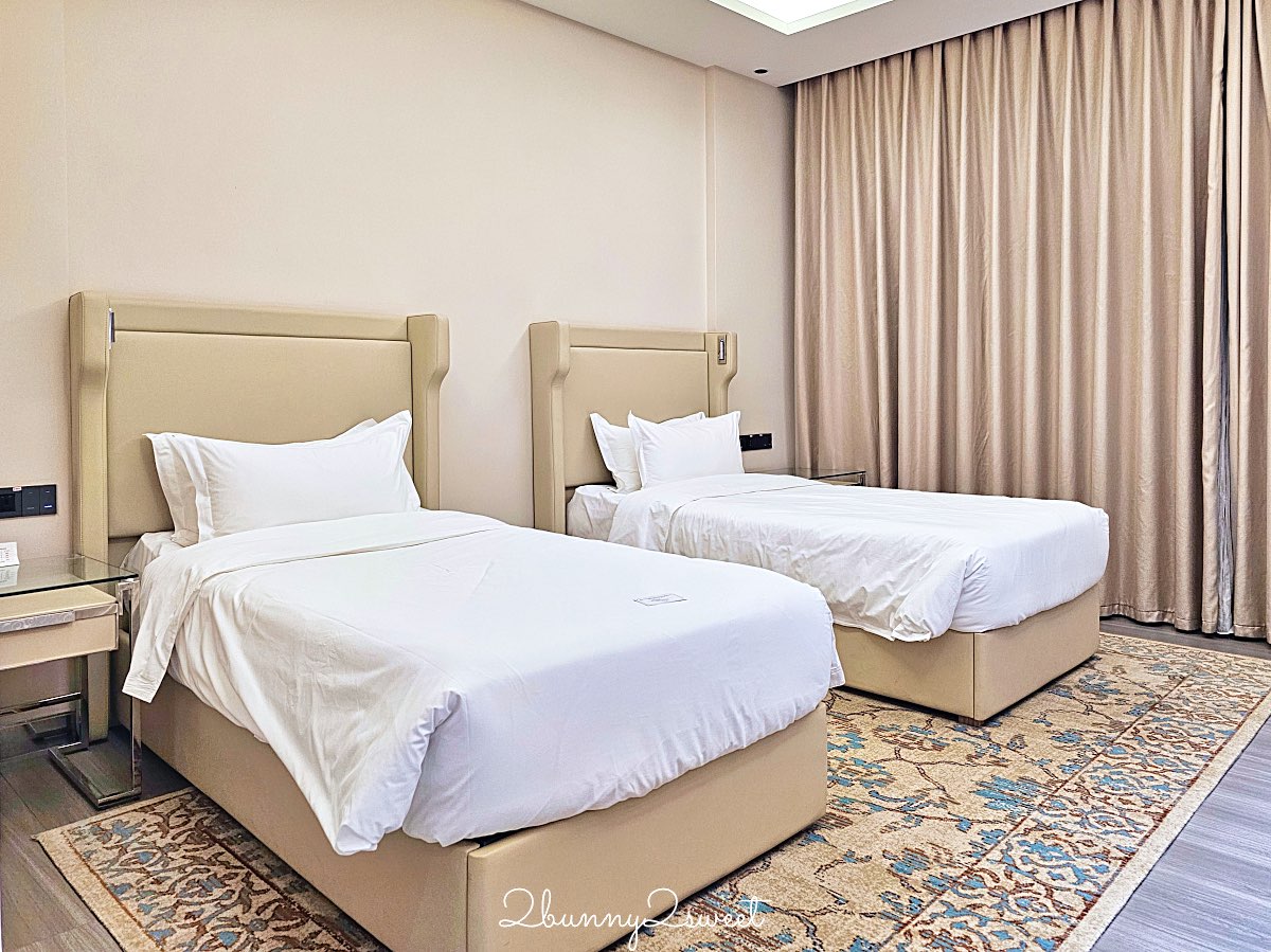 烏茲別克住宿【撒馬爾罕瑞享酒店 M&ouml;venpick Samarkand】交通便利、早餐超豐富的五星首選 @兔兒毛毛姊妹花