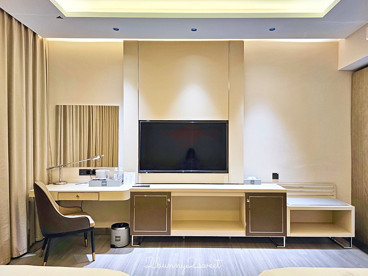 烏茲別克住宿【撒馬爾罕瑞享酒店 M&ouml;venpick Samarkand】交通便利、早餐超豐富的五星首選 @兔兒毛毛姊妹花
